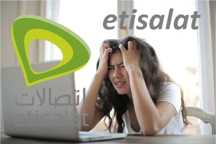 lady is angry after etisalat sim balance deduction